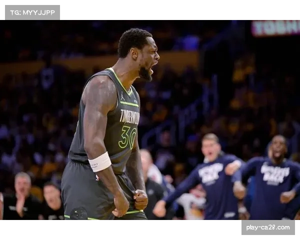 爱德华兹场均28.7分助森林狼三战全胜，当选西部周最佳